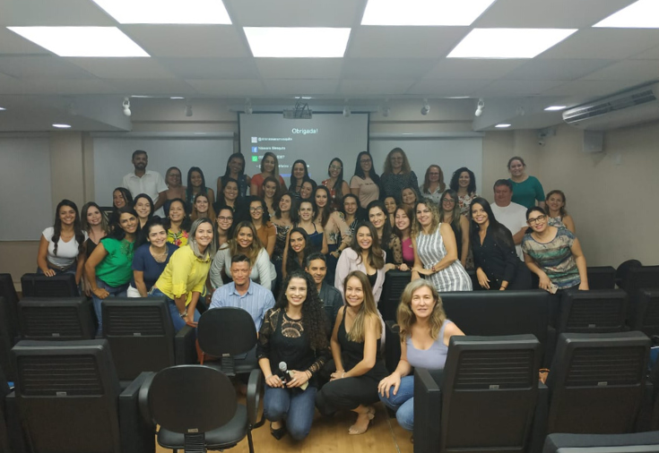 CRF-GO | CRF promove palestra de qualificação em estética