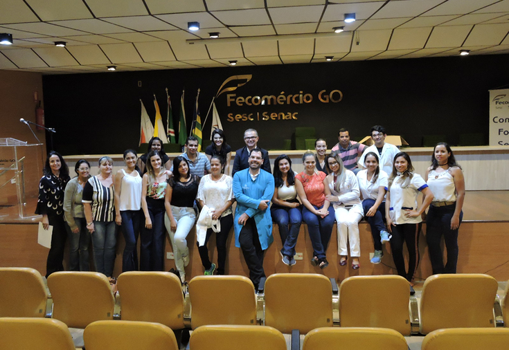CRF-GO | CRF-GO capacita farmacêuticos para serviço de vacinação