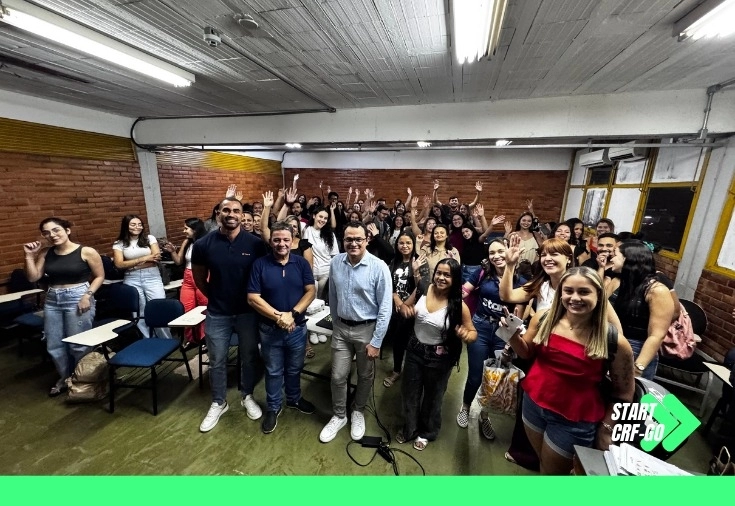 CRF-GO | CRF-GO inspira estudantes de Farmácia na UNIGOIÁS