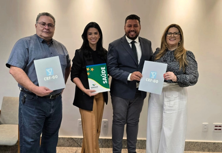 CRF-GO | Valorização do farmacêutico no SUS é tema de reunião entre CRF-GO e Alego