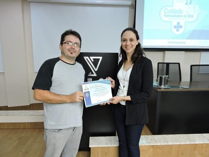 CRF-GO | CRF-GO sedia quinto módulo do Projeto Cuidados Farmacêuticos no SUS